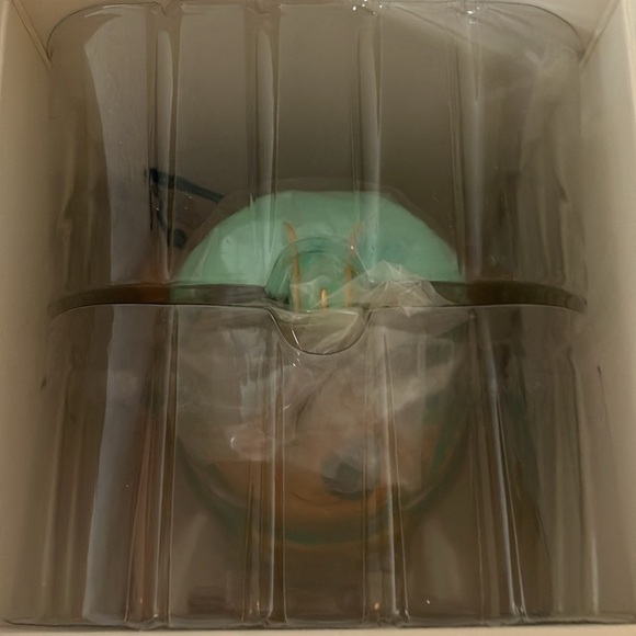 Hallmark: 1996 Keepsake Ornament- Emerald City- The Wizard of Oz- Light, Motion - Picture 15 of 16